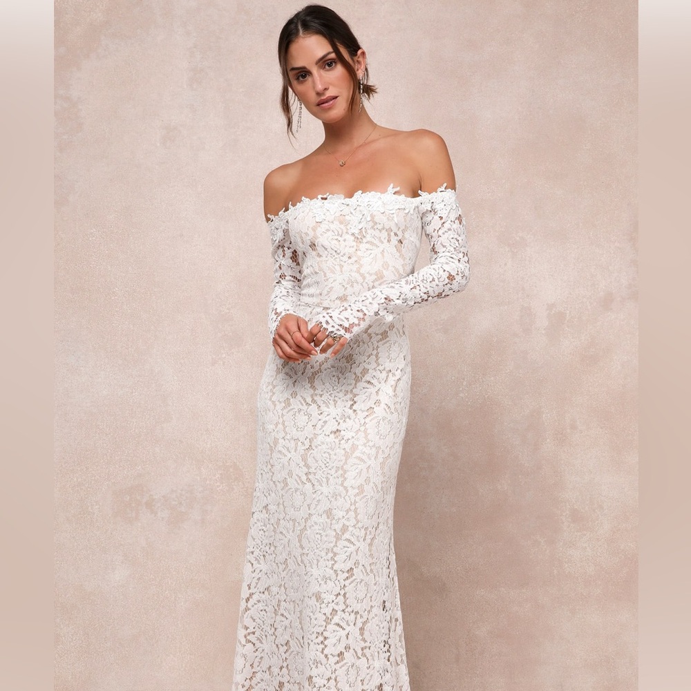 NWT Lulu’s Off-Shoulder Lace Bridal Dress